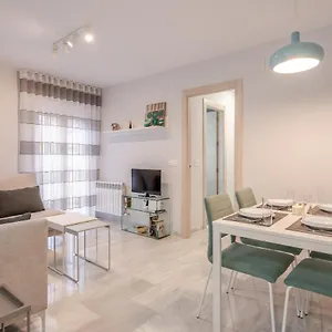 apartamento-congresos-granada-canovas.es-andalucia.com/